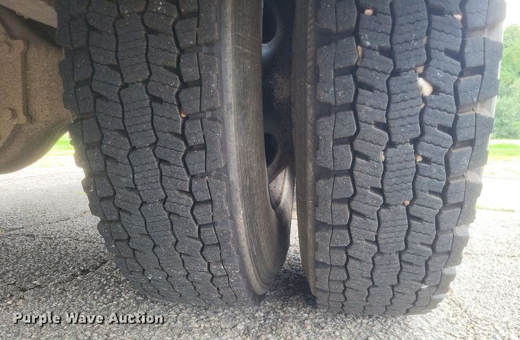 image for item DR4888 2007 Bluebird  Vision school bus