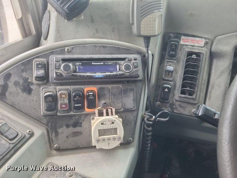 image for item DR4889 2009 Bluebird  Vision school bus