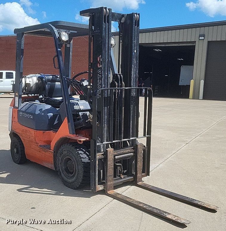 image for item DR4891 Toyota  7FGU15 forklift