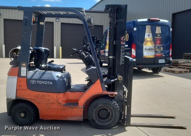 image for item DR4891 Toyota  7FGU15 forklift