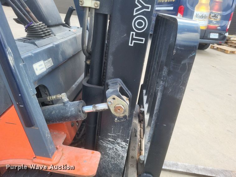 image for item DR4891 Toyota  7FGU15 forklift