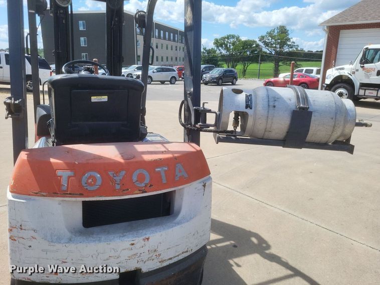 image for item DR4891 Toyota  7FGU15 forklift