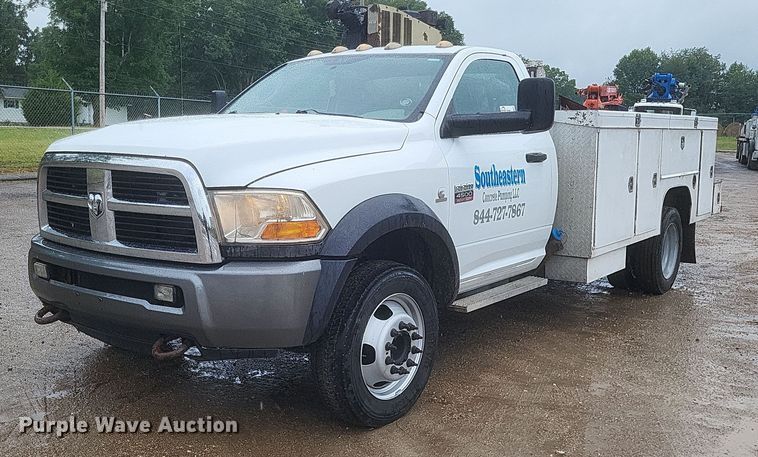 image for item DR4897 2011 Dodge  Ram 4500HD utility bed pickup truck