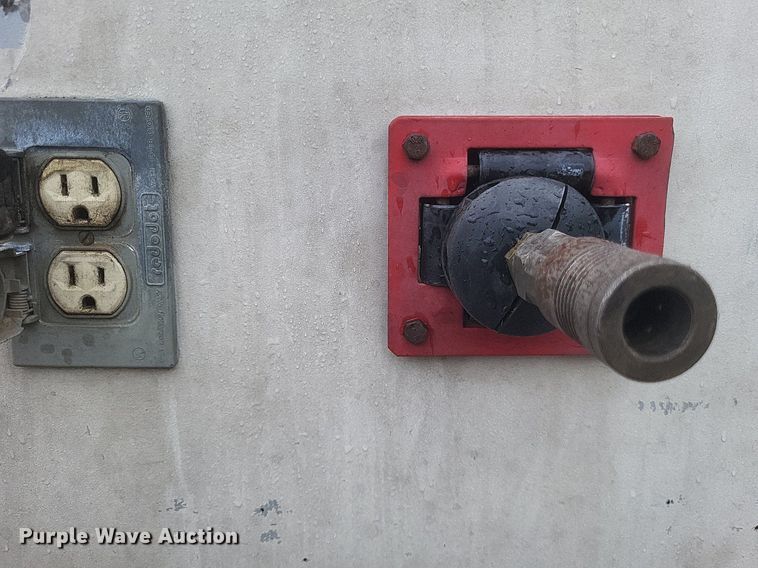 image for item DR4897 2011 Dodge  Ram 4500HD utility bed pickup truck