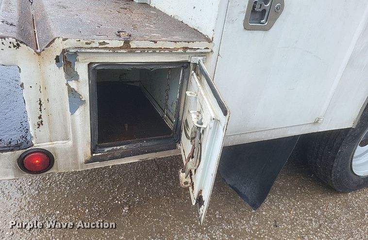 image for item DR4897 2011 Dodge  Ram 4500HD utility bed pickup truck