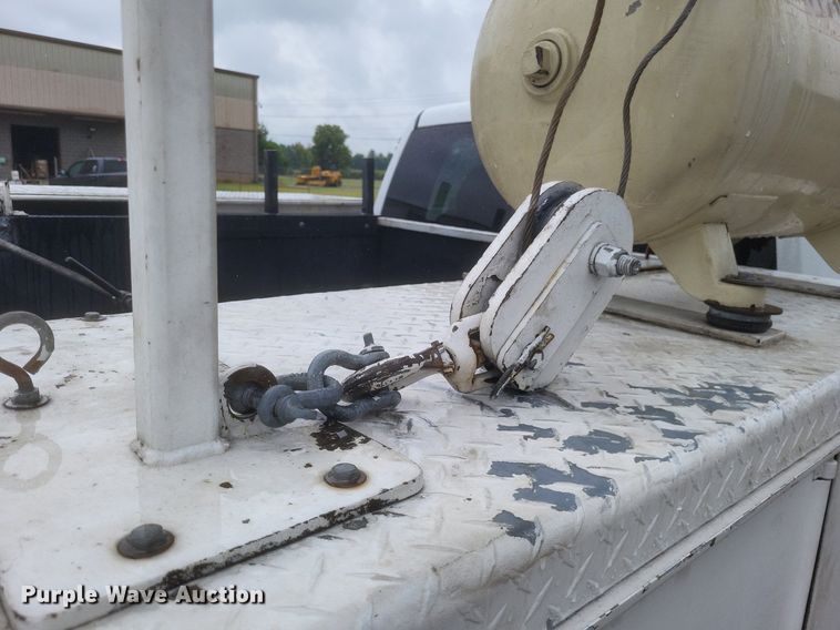 image for item DR4897 2011 Dodge  Ram 4500HD utility bed pickup truck