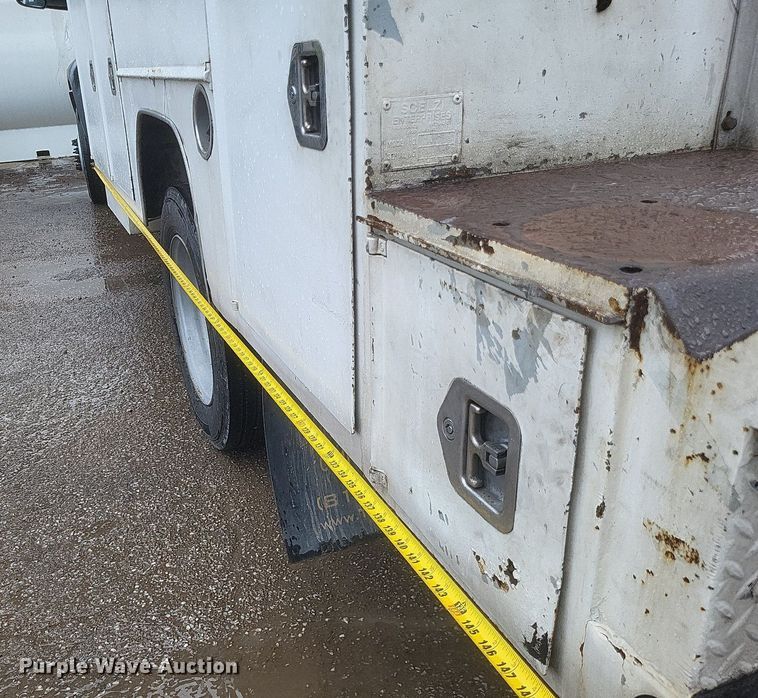 image for item DR4897 2011 Dodge  Ram 4500HD utility bed pickup truck