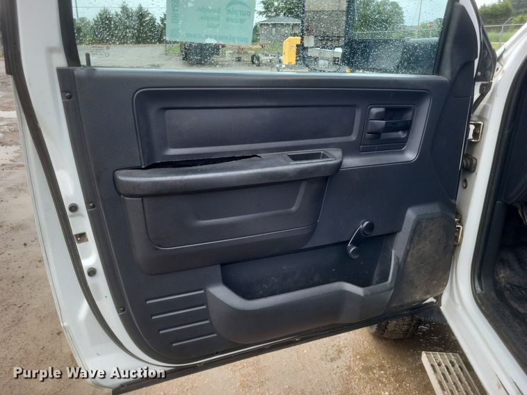 image for item DR4897 2011 Dodge  Ram 4500HD utility bed pickup truck