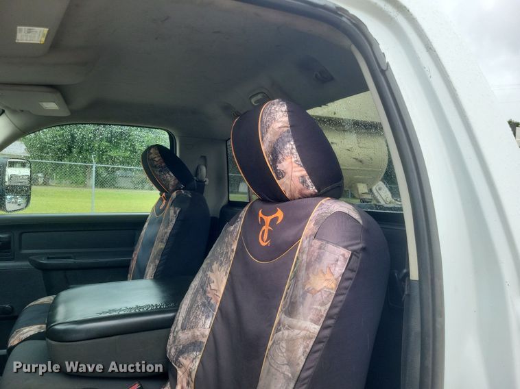 image for item DR4897 2011 Dodge  Ram 4500HD utility bed pickup truck