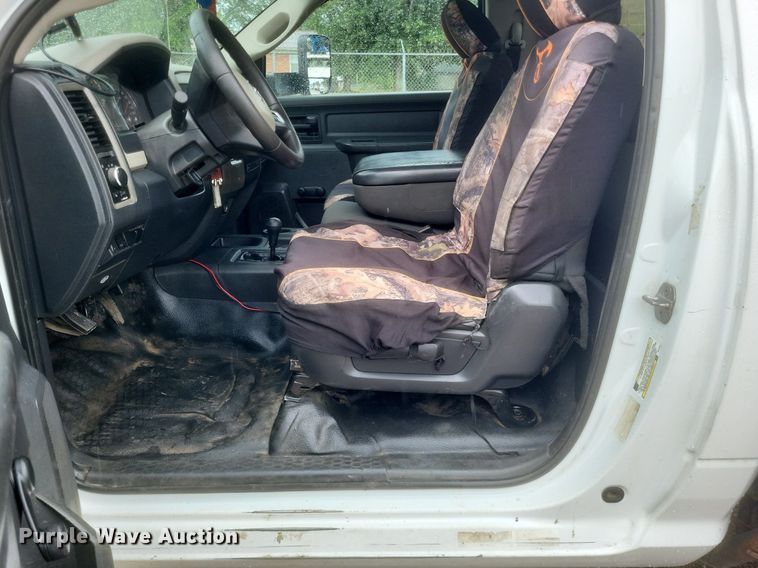 image for item DR4897 2011 Dodge  Ram 4500HD utility bed pickup truck