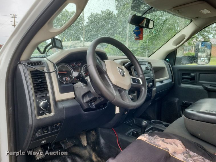 image for item DR4897 2011 Dodge  Ram 4500HD utility bed pickup truck