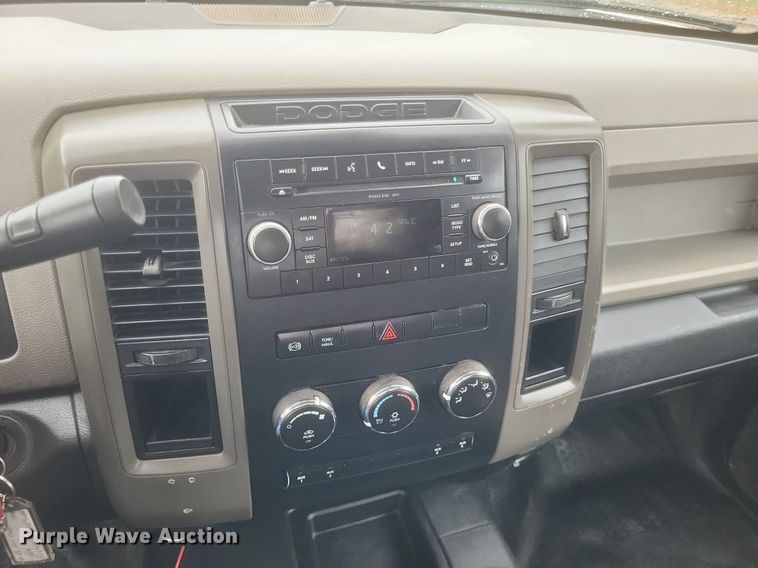 image for item DR4897 2011 Dodge  Ram 4500HD utility bed pickup truck