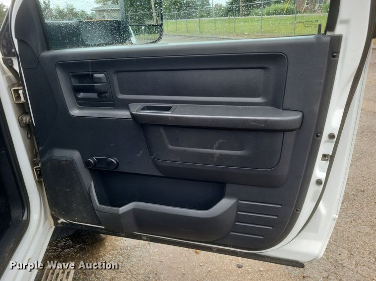 image for item DR4897 2011 Dodge  Ram 4500HD utility bed pickup truck