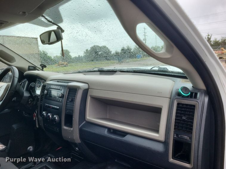 image for item DR4897 2011 Dodge  Ram 4500HD utility bed pickup truck