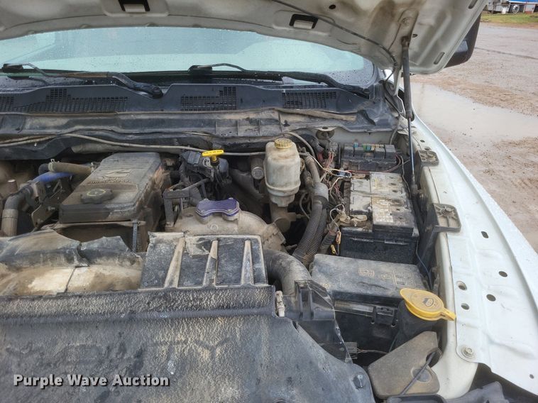 image for item DR4897 2011 Dodge  Ram 4500HD utility bed pickup truck