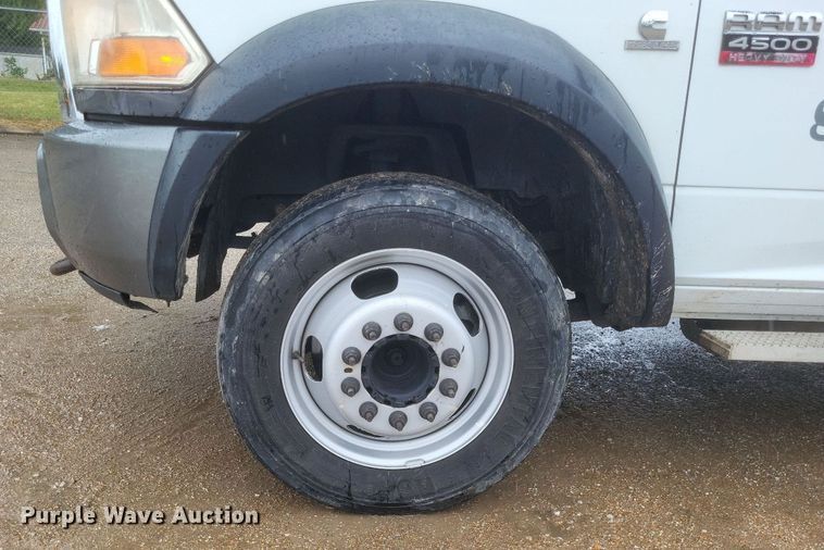 image for item DR4897 2011 Dodge  Ram 4500HD utility bed pickup truck