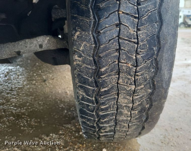 image for item DR4897 2011 Dodge  Ram 4500HD utility bed pickup truck