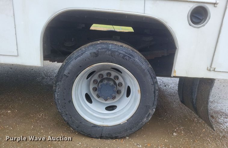 image for item DR4897 2011 Dodge  Ram 4500HD utility bed pickup truck