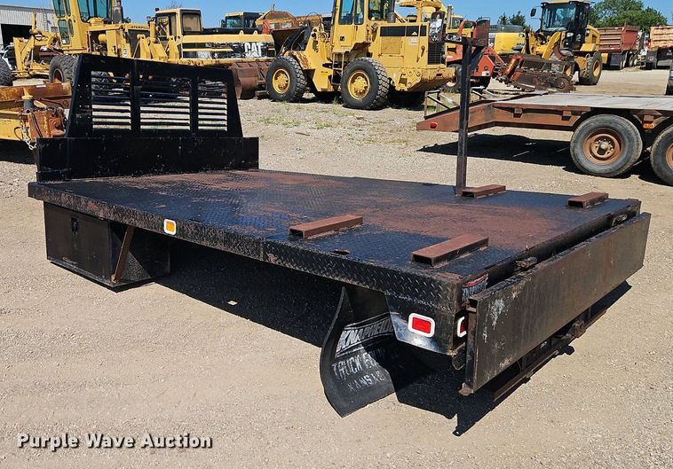 image for item DR8740 Knapheide  flatbed 