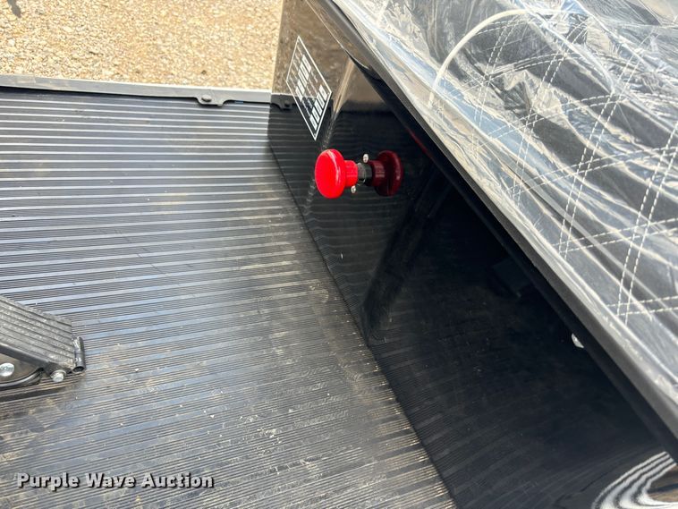 image for item DS2498 2024 VIP EV EV60V-6 golf cart