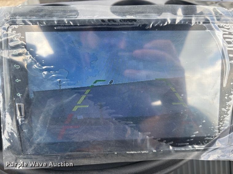 image for item DS2498 2024 VIP EV EV60V-6 golf cart