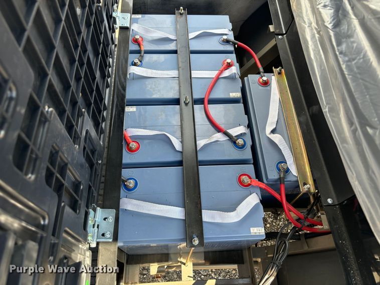 image for item DS2498 2024 VIP EV EV60V-6 golf cart