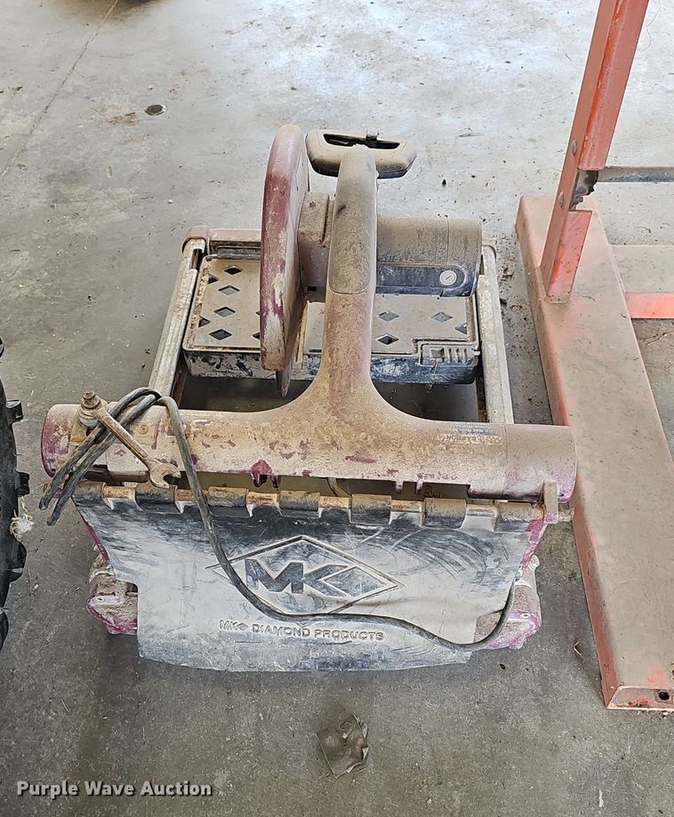 image for item DS4660 (3) masonry saws