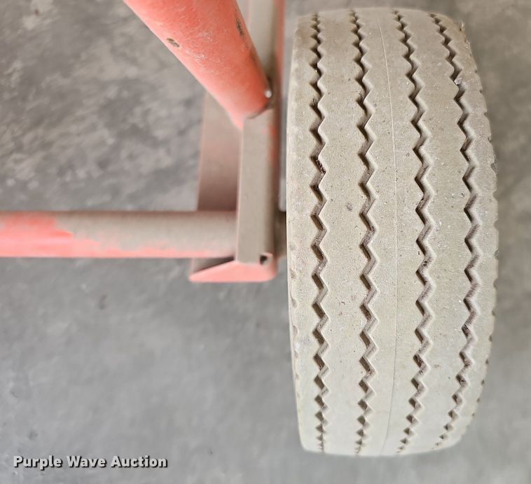 image for item DS4660 (3) masonry saws