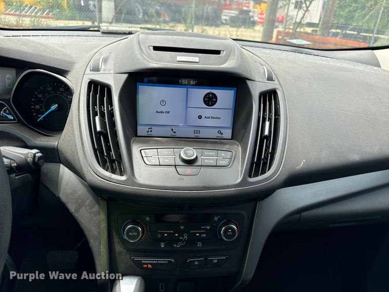 image for item DV5810 2017 Ford  Escape SE SUV