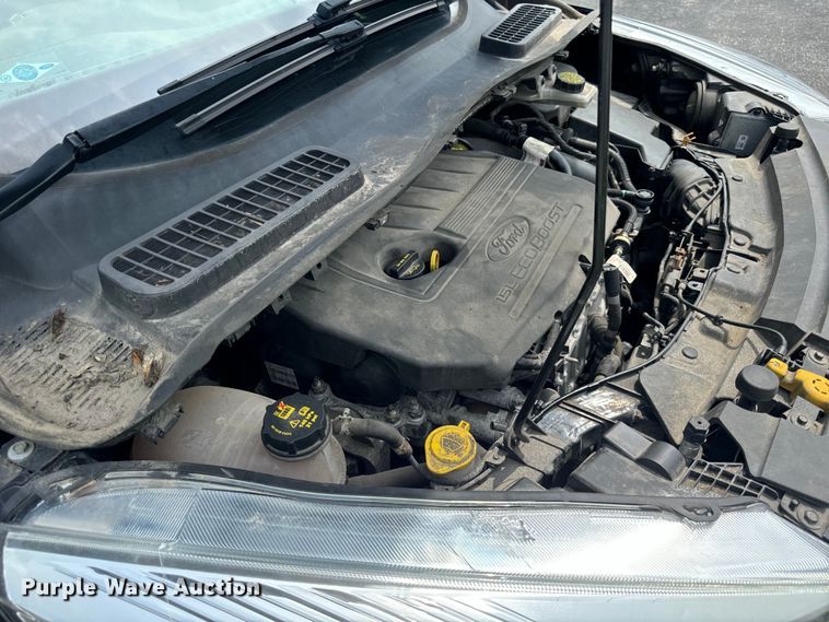 image for item DV5810 2017 Ford  Escape SE SUV