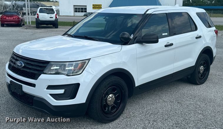 2017 Ford Police Interceptor Suv VIN: 1FM5K8AR8HGA44578 Lot: 999244352