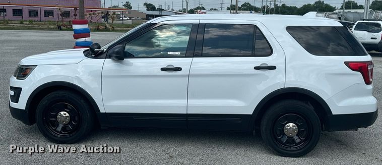 image for item DX0586 2017 Ford Police Interceptor SUV