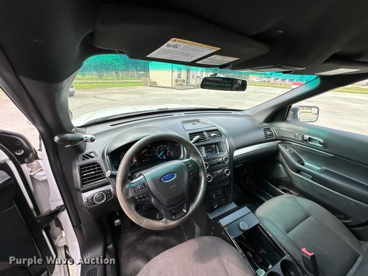 image for item DX0586 2017 Ford Police Interceptor SUV