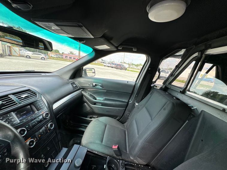 image for item DX0586 2017 Ford Police Interceptor SUV