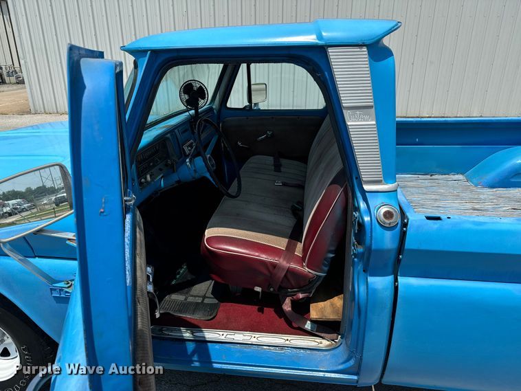 image for item DX0944 1966 Chevrolet C10 pickup truck