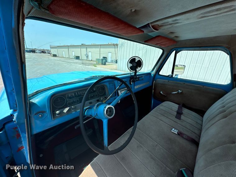 image for item DX0944 1966 Chevrolet C10 pickup truck