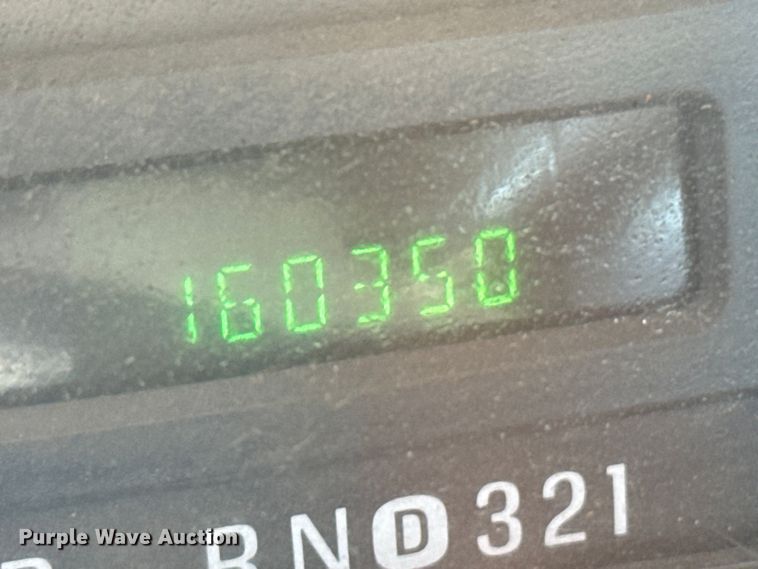 image for item DX0962 2007 Ford F350 Super Duty XL flatbed pickup truck