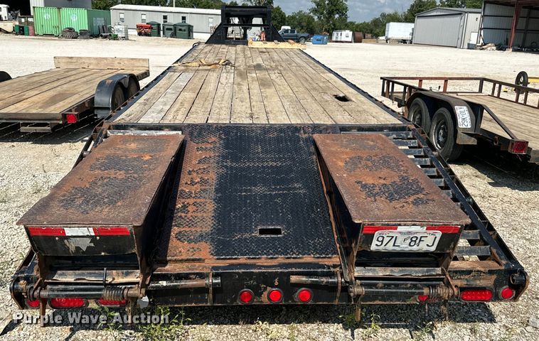 image for item DX0965 2012 PJ equipment trailer