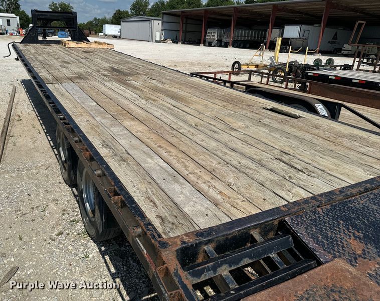 image for item DX0965 2012 PJ equipment trailer