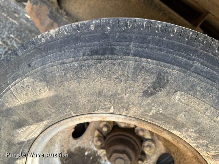 image for item DX0965 2012 PJ equipment trailer