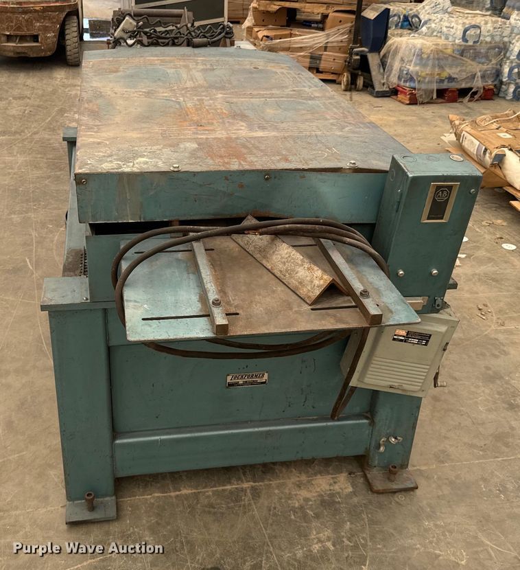 image for item DX0979 Lockformer 8HD metal forming machine