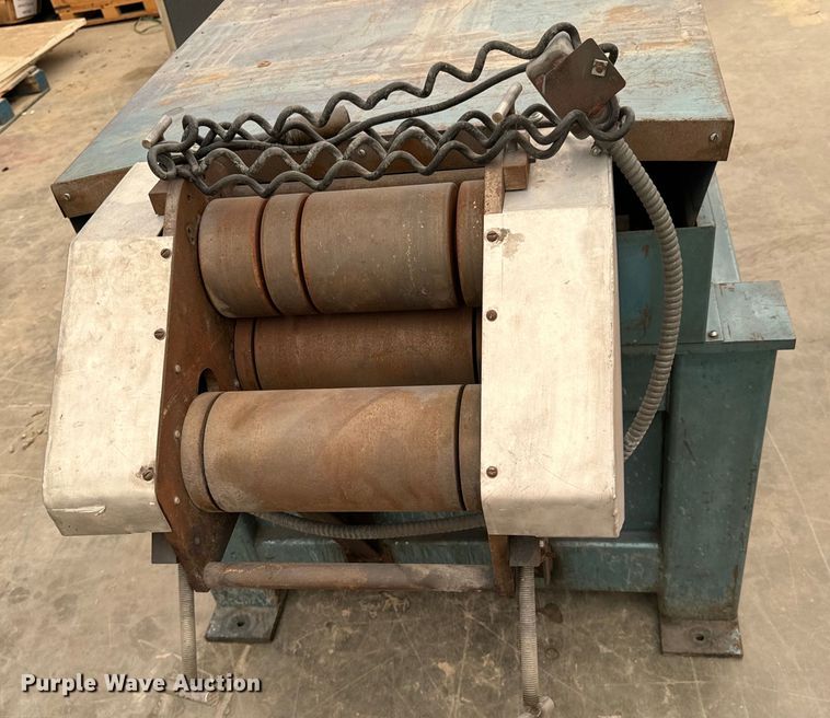 image for item DX0979 Lockformer 8HD metal forming machine