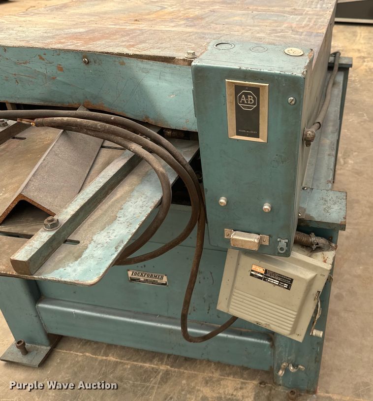 image for item DX0979 Lockformer 8HD metal forming machine