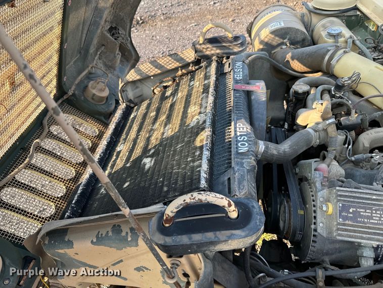 image for item DX0987 2007 AM General M1097R1 HMMWV SUV