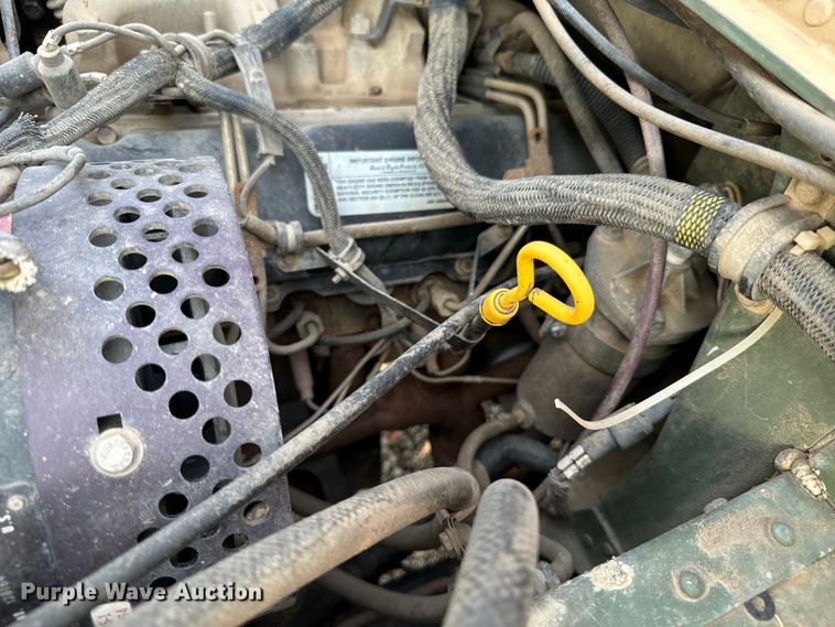 image for item DX0987 2007 AM General M1097R1 HMMWV SUV