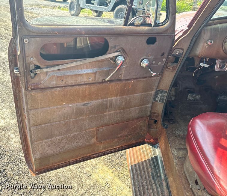 image for item DX0988 1951 GMC 1012 pickup truck