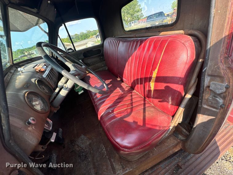 image for item DX0988 1951 GMC 1012 pickup truck