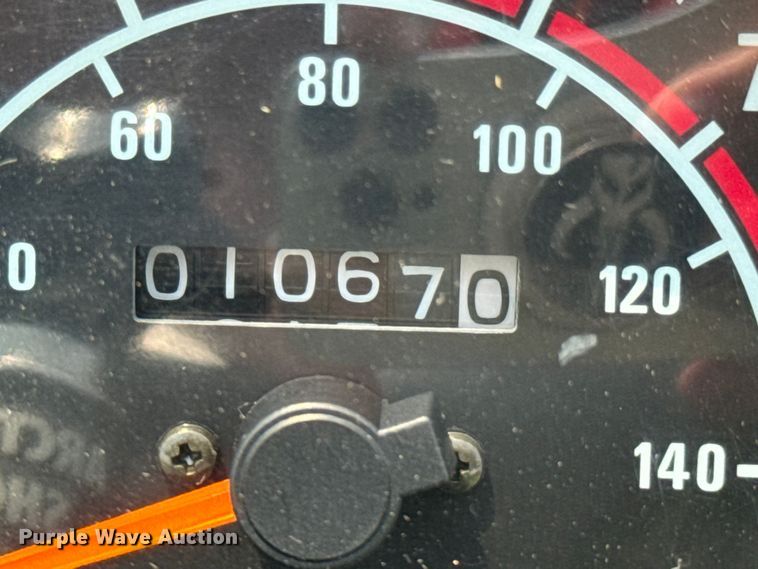 image for item DX0991 2001 Arctic Cat Mountain Cat snowmobile