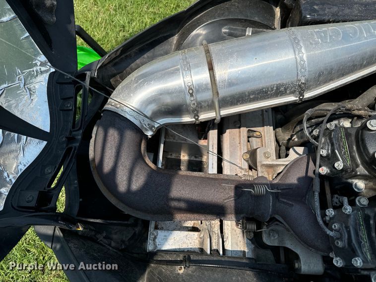 image for item DX0991 2001 Arctic Cat Mountain Cat snowmobile