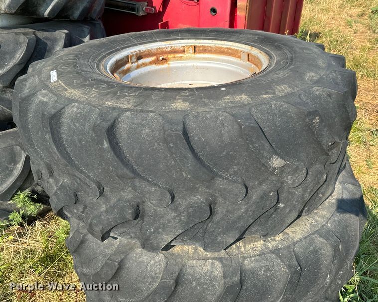 image for item DX1001 (8) tractor wheels and tires